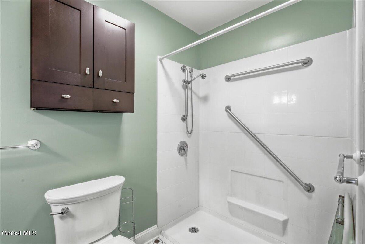405 Starr Road Ravena NY 12143