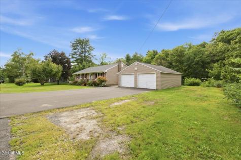 405 Starr Road Ravena NY 12143