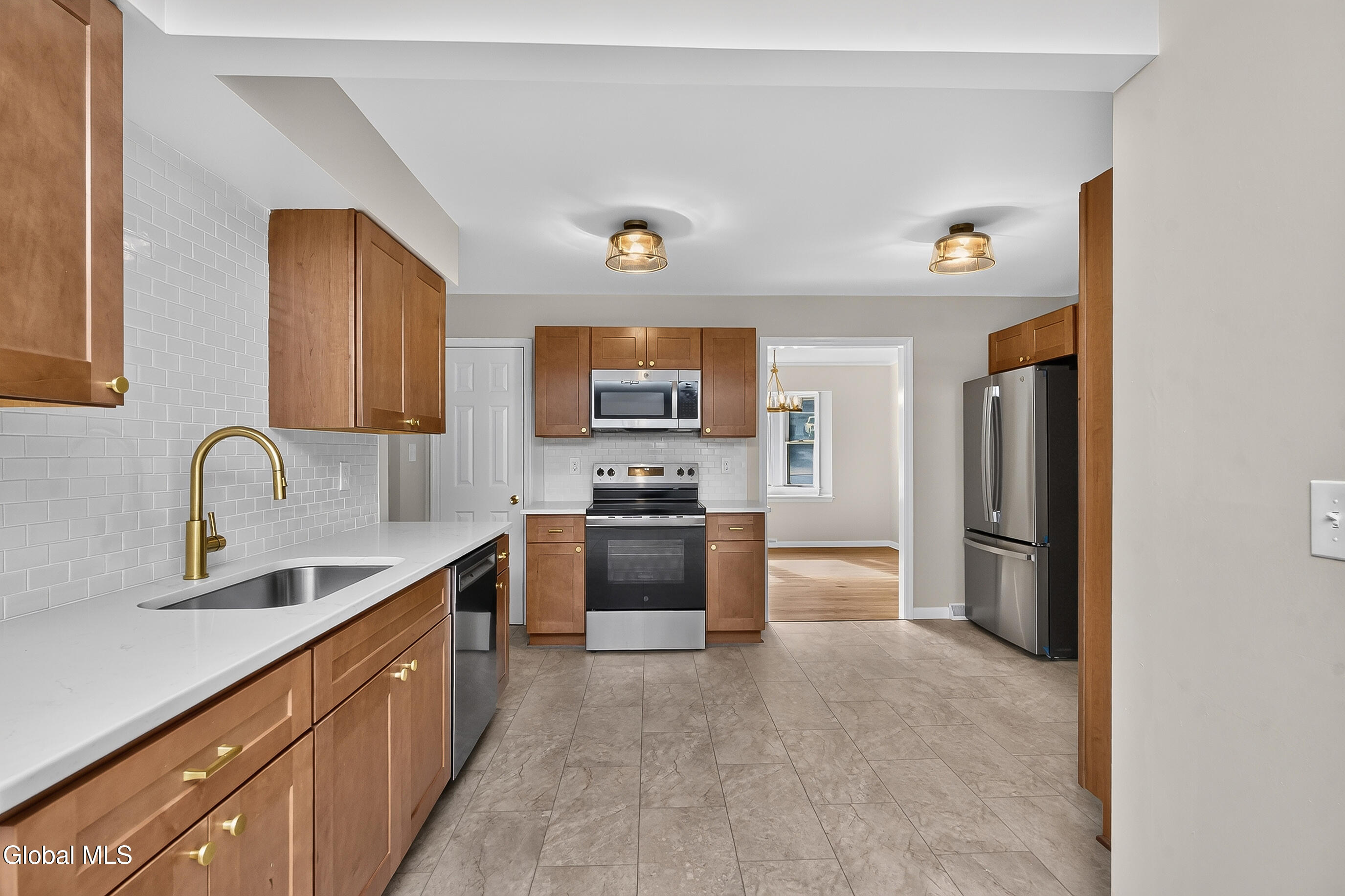 854 Maxwell Drive Niskayuna NY 12309
