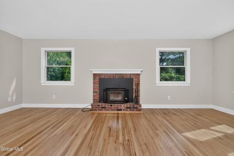 854 Maxwell Drive Niskayuna NY 12309