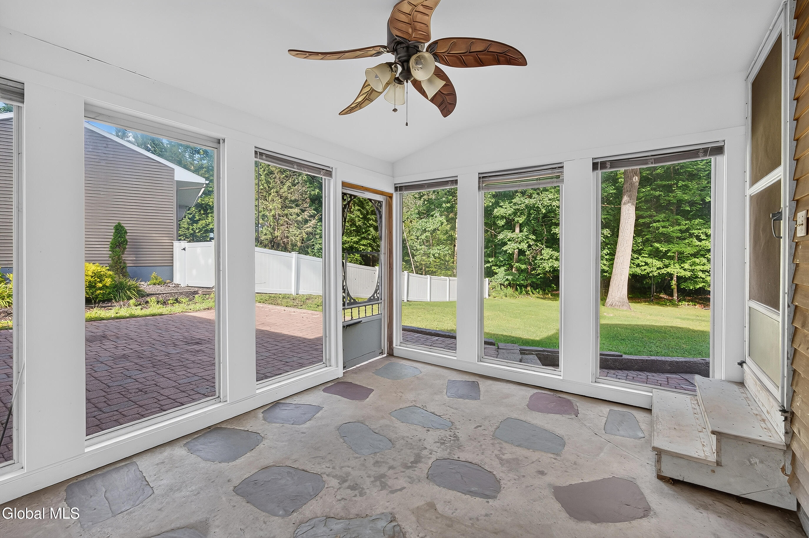 854 Maxwell Drive Niskayuna NY 12309