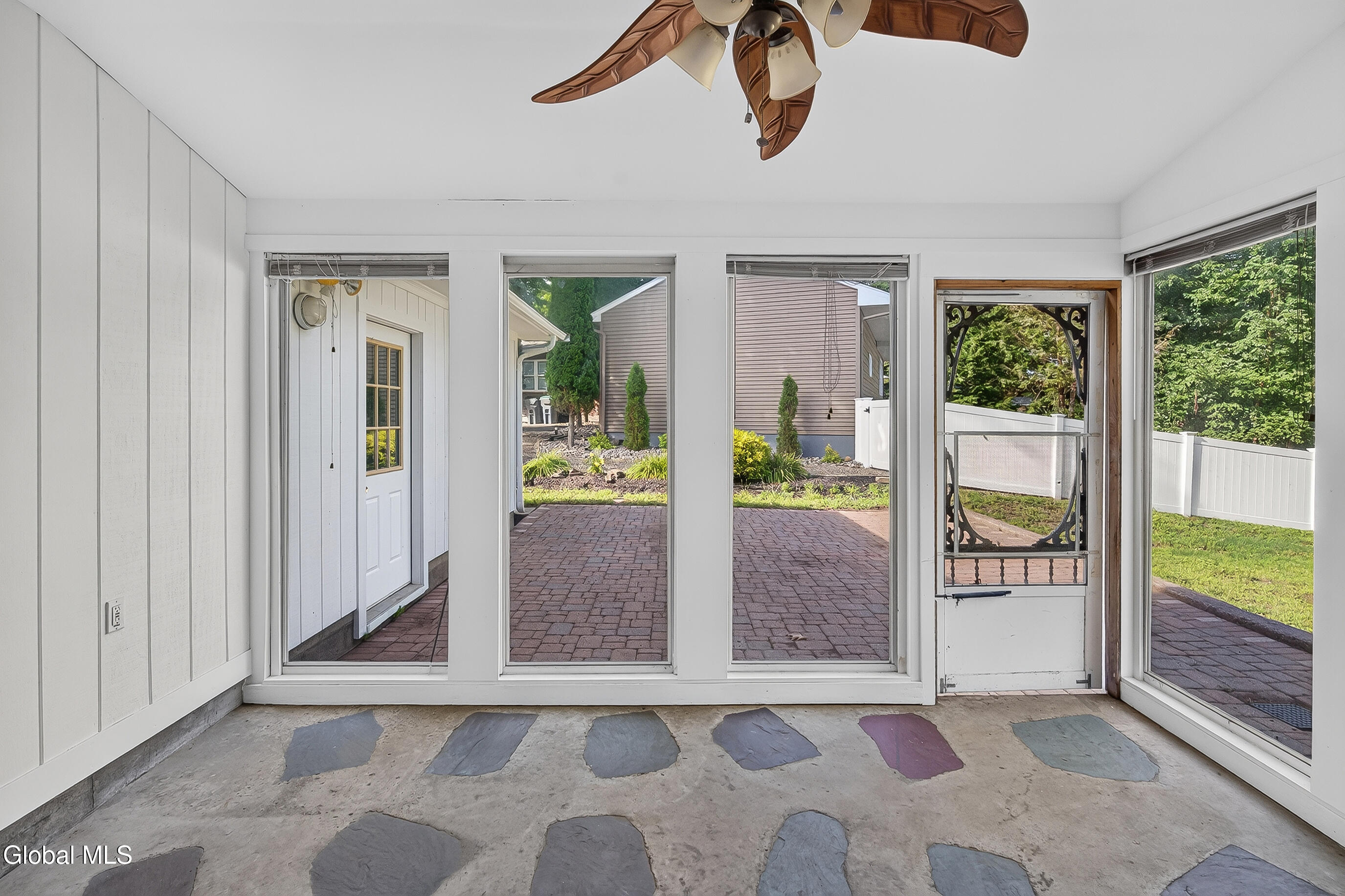 854 Maxwell Drive Niskayuna NY 12309