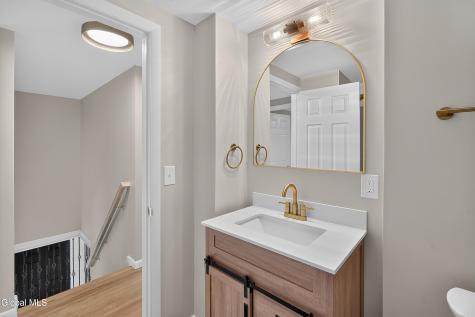 854 Maxwell Drive Niskayuna NY 12309