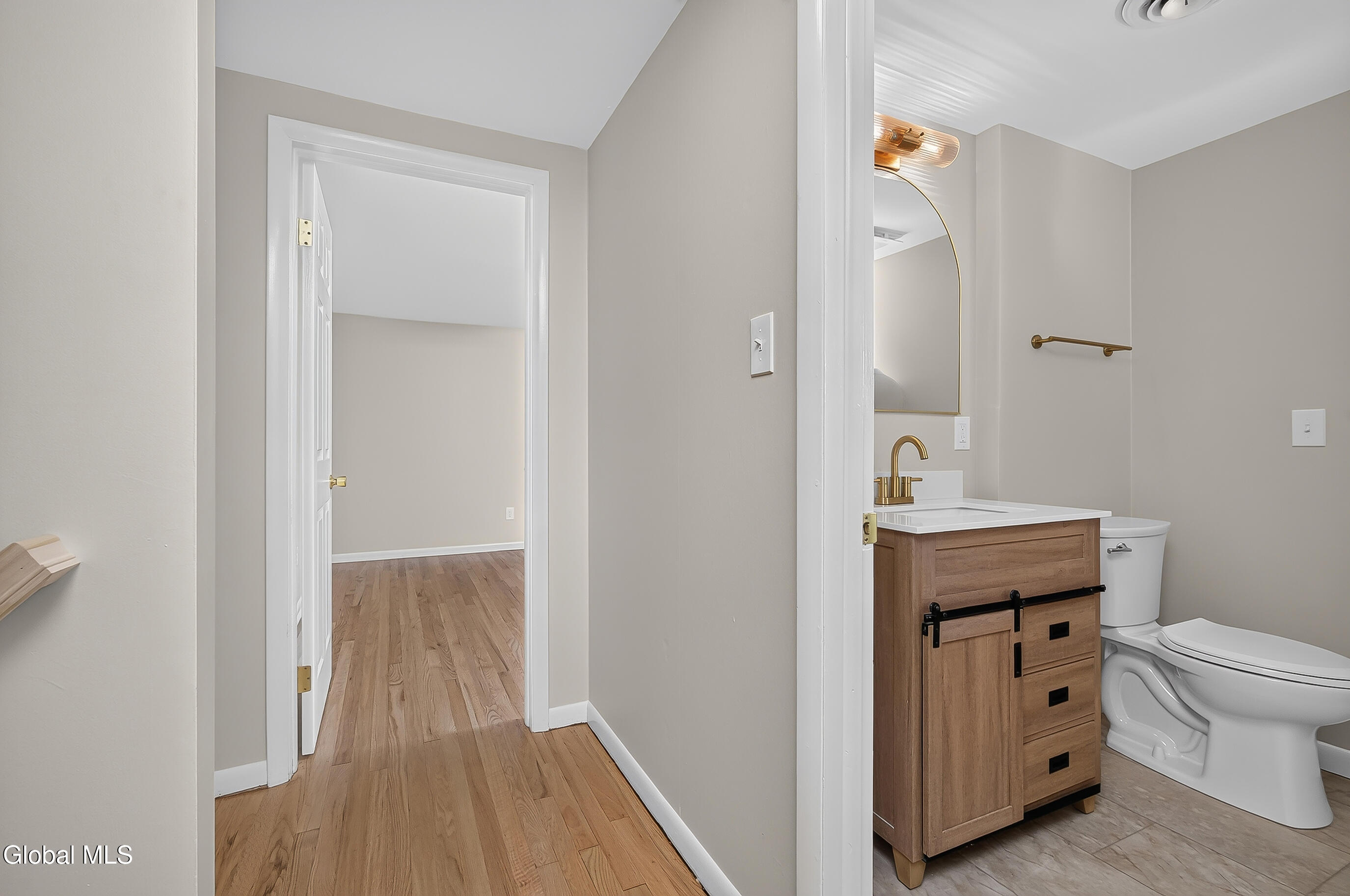 854 Maxwell Drive Niskayuna NY 12309