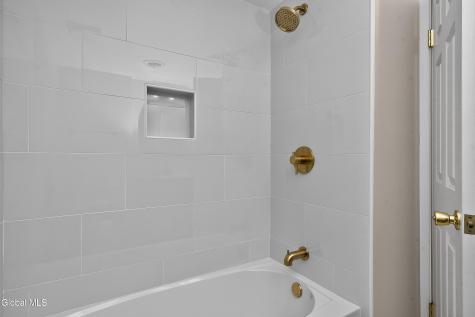 854 Maxwell Drive Niskayuna NY 12309