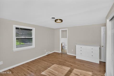 854 Maxwell Drive Niskayuna NY 12309