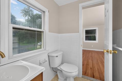 854 Maxwell Drive Niskayuna NY 12309