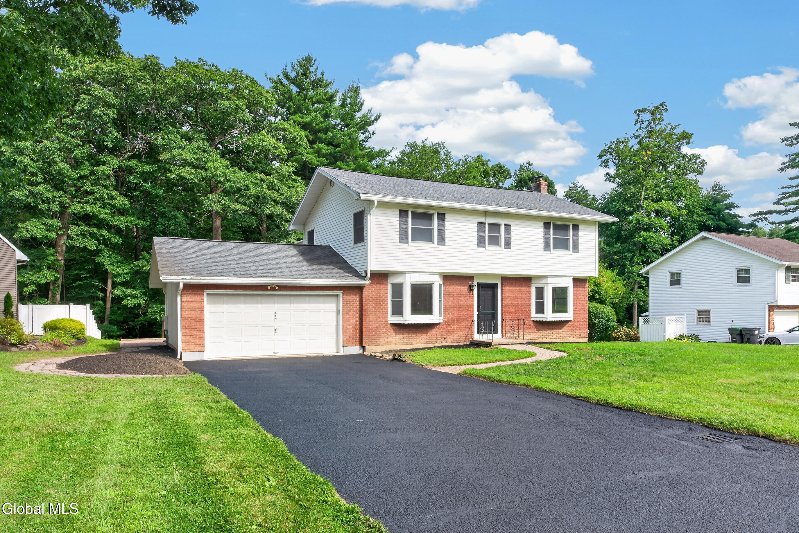 854 Maxwell Drive Niskayuna NY 12309