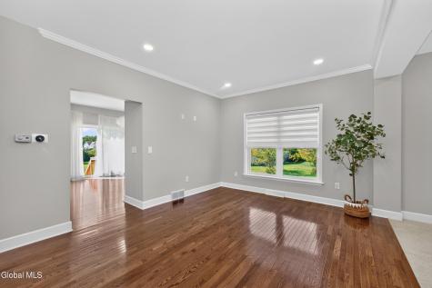 3 Skybrook Circle Clifton Park NY 12065
