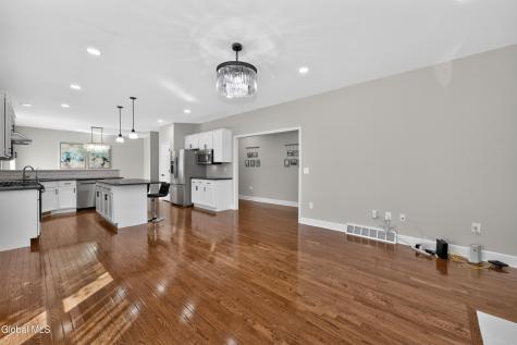 3 Skybrook Circle Clifton Park NY 12065