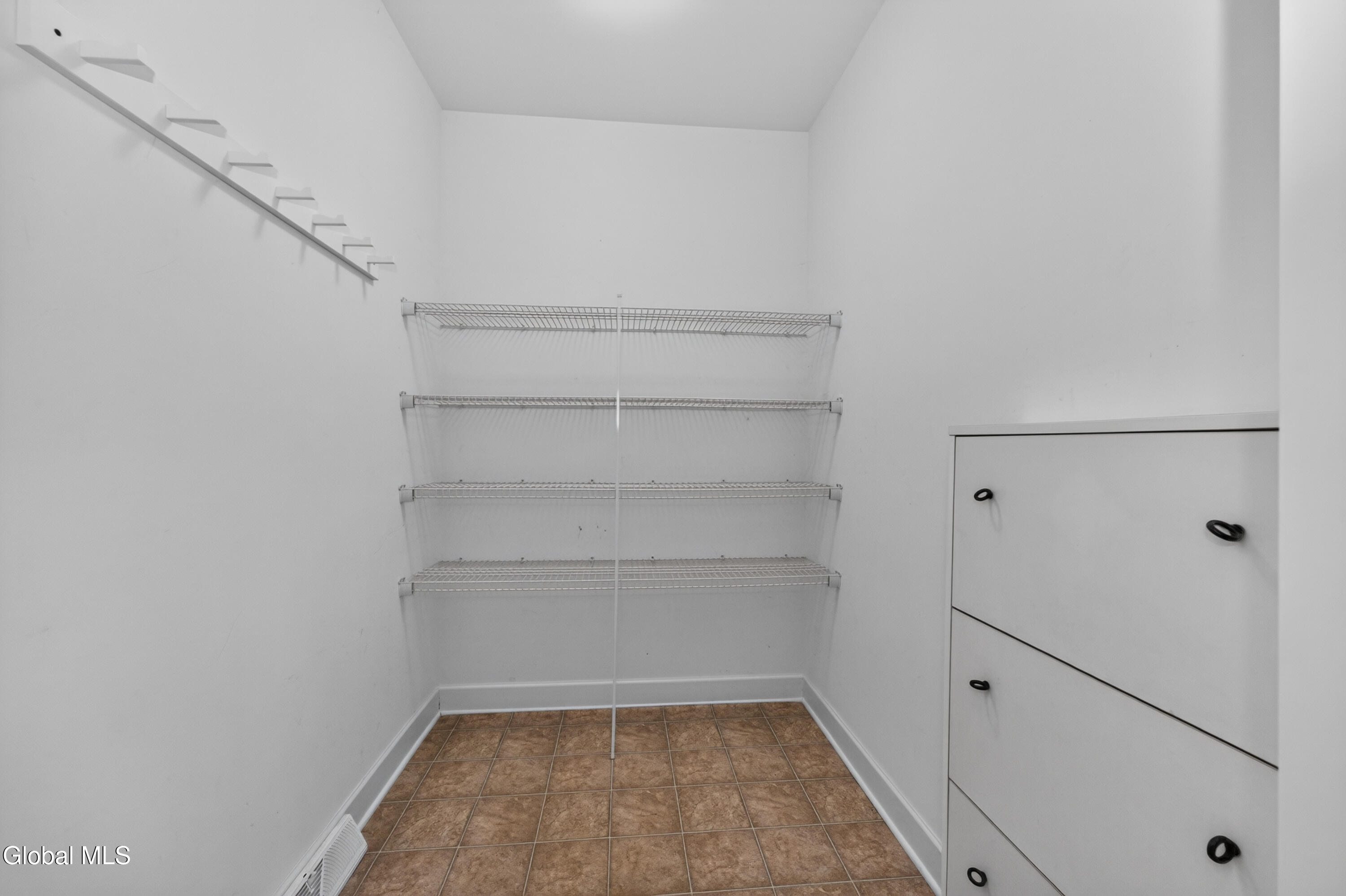 3 Skybrook Circle Clifton Park NY 12065
