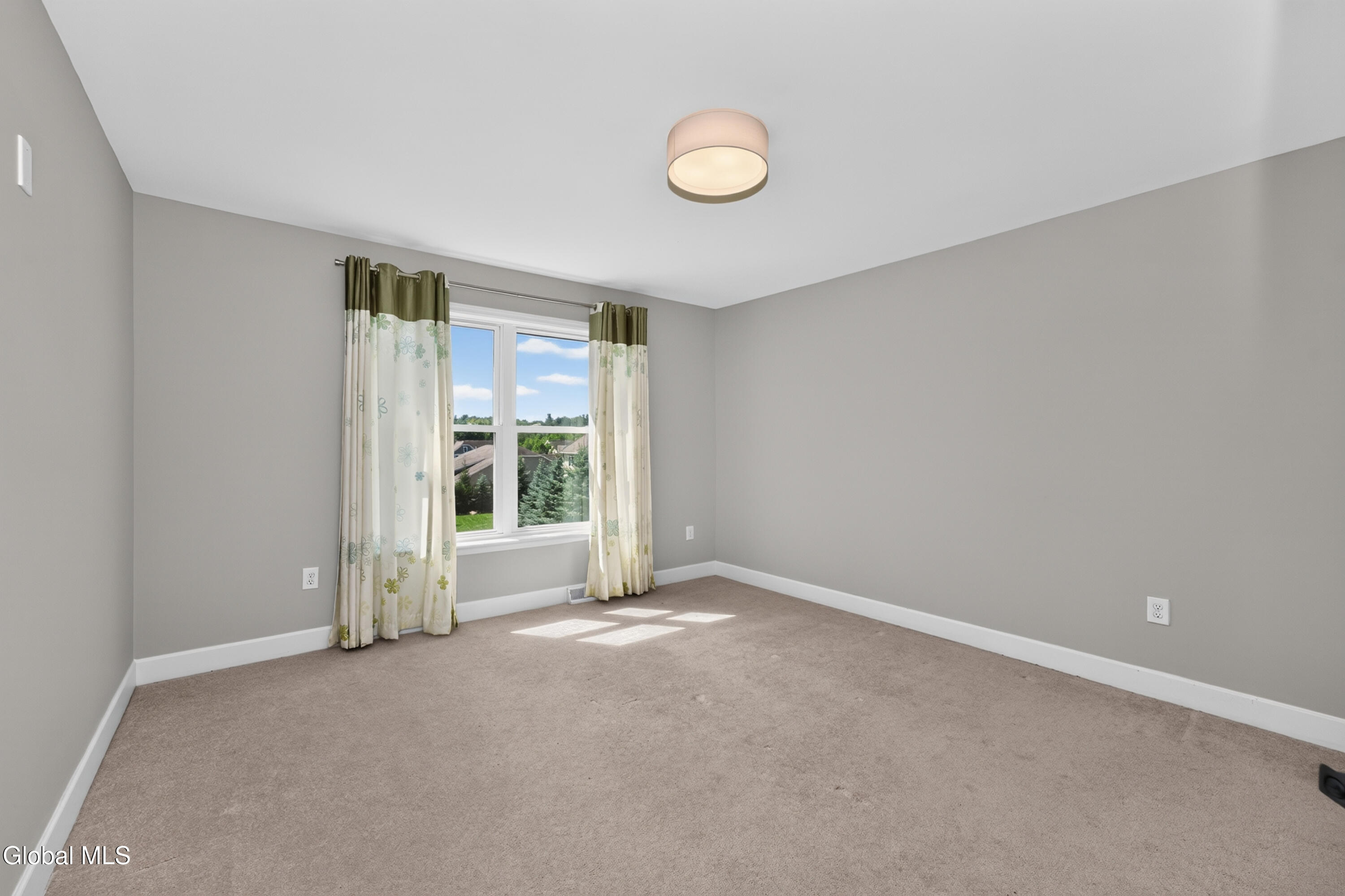 3 Skybrook Circle Clifton Park NY 12065