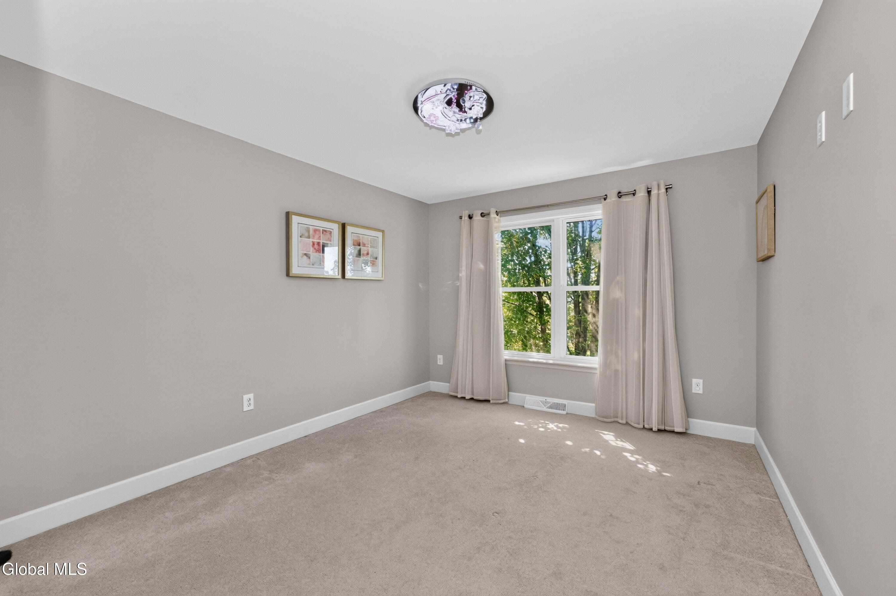 3 Skybrook Circle Clifton Park NY 12065