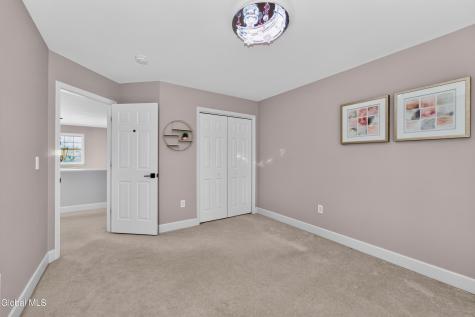 3 Skybrook Circle Clifton Park NY 12065