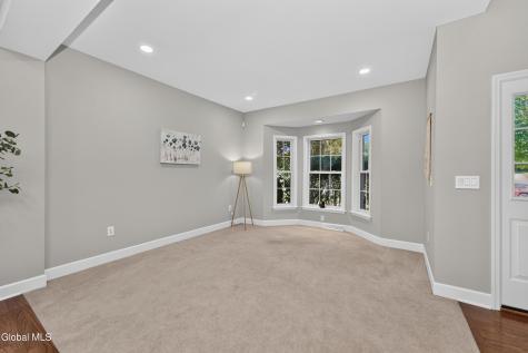 3 Skybrook Circle Clifton Park NY 12065