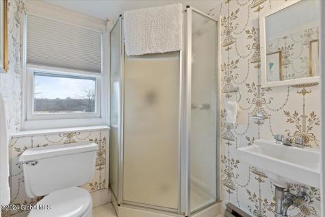 40 Geyser Road Saratoga Springs NY 12866