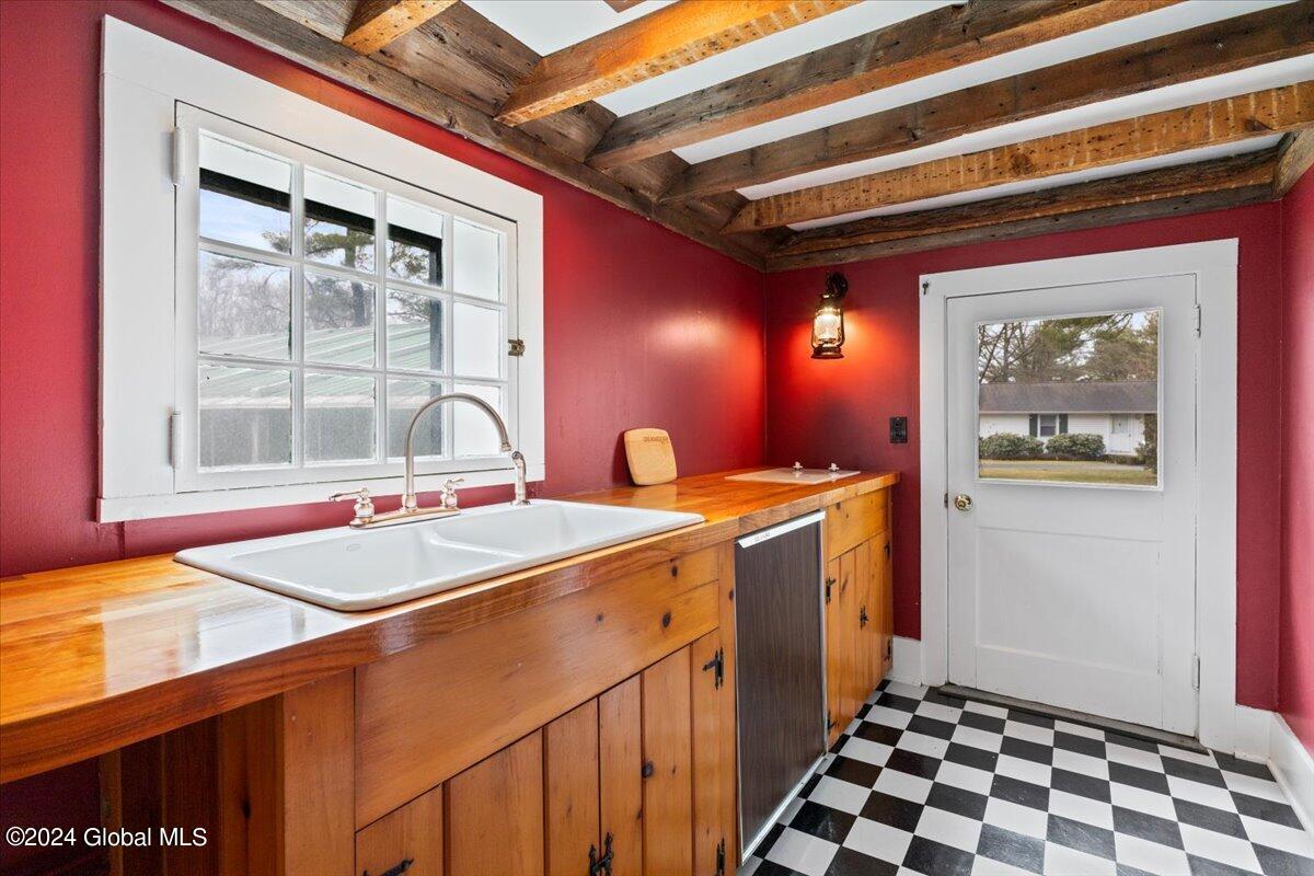 40 Geyser Road Saratoga Springs NY 12866