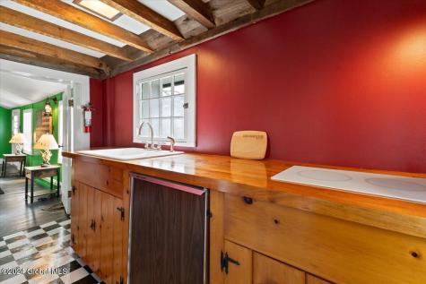 40 Geyser Road Saratoga Springs NY 12866