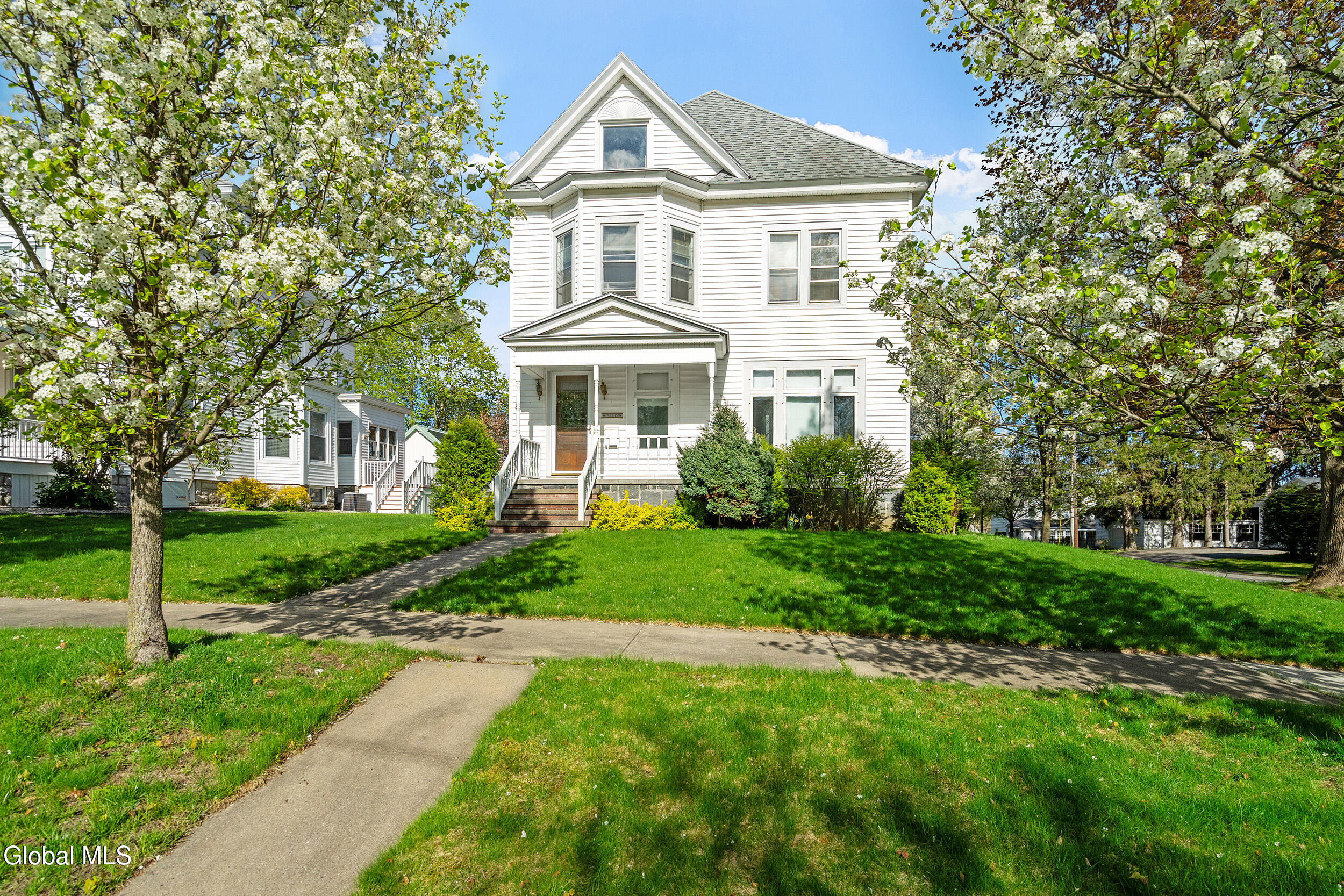 510 S William Street Johnstown NY 12095