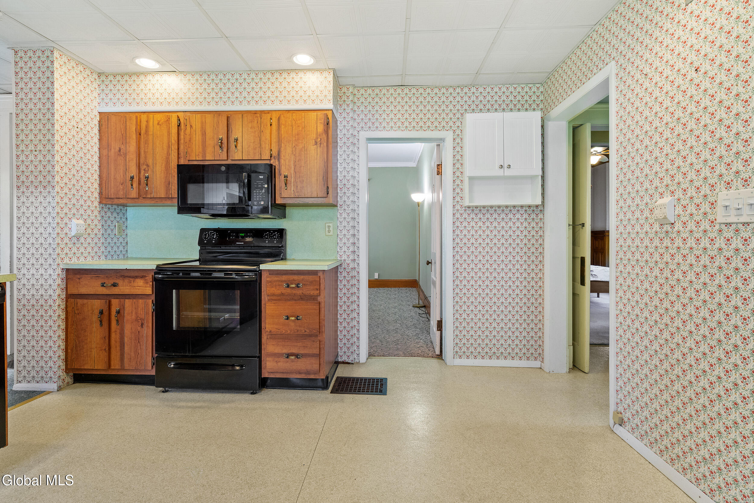 510 S William Street Johnstown NY 12095