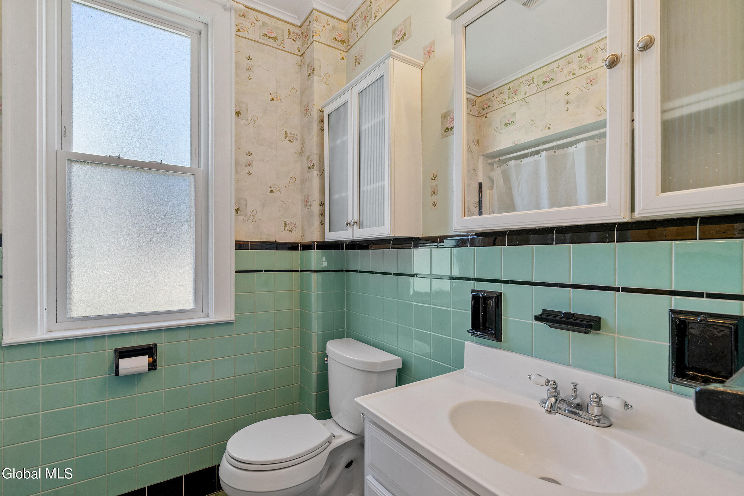 510 S William Street Johnstown NY 12095
