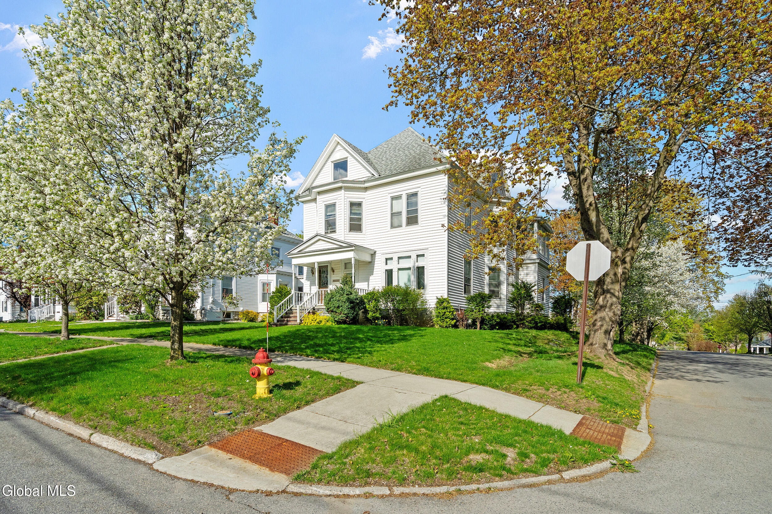 510 S William Street Johnstown NY 12095
