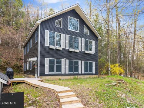 105 Mcnamee Road Canaan NY 12029