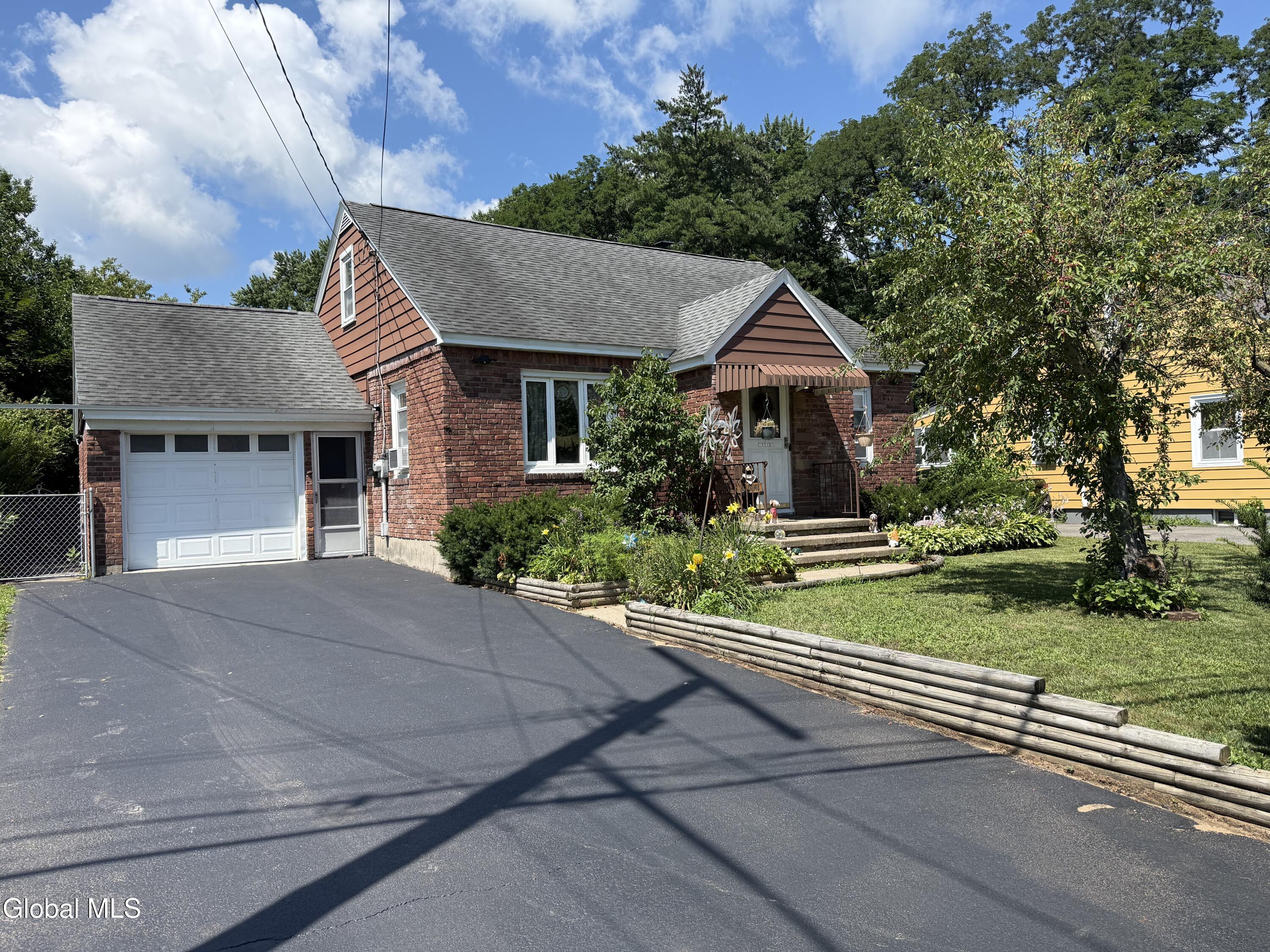 1116 Austin Place Schenectady NY 12306