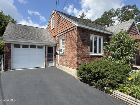 1116 Austin Place Schenectady NY 12306
