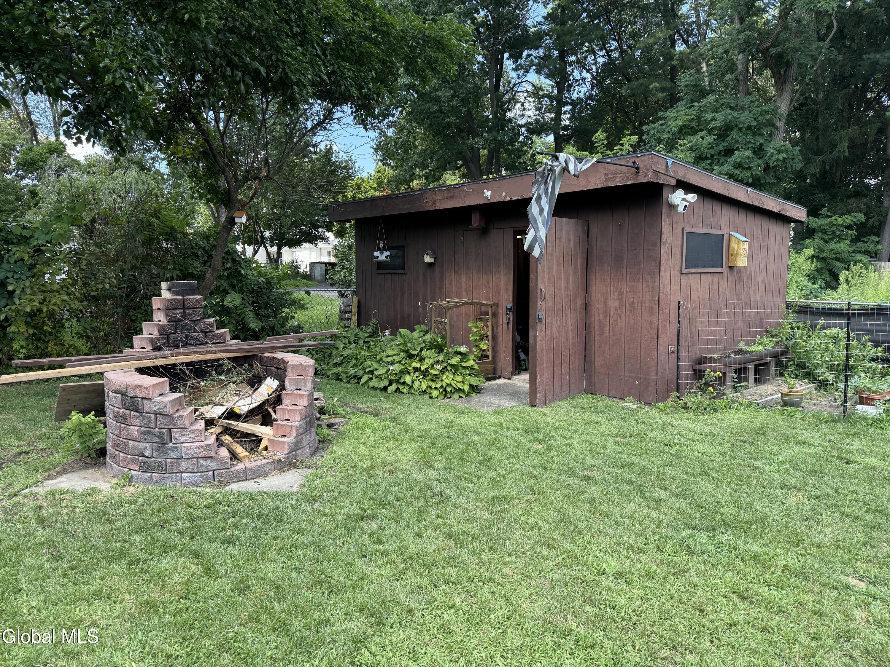1116 Austin Place Schenectady NY 12306
