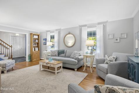 6 Hadel Road Glenville NY 12302