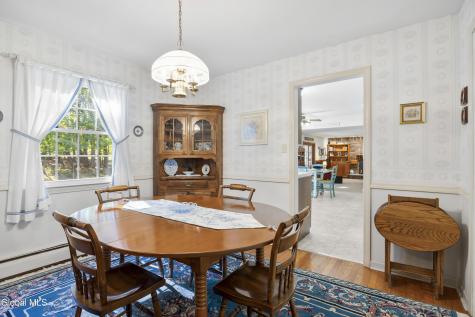 6 Hadel Road Glenville NY 12302