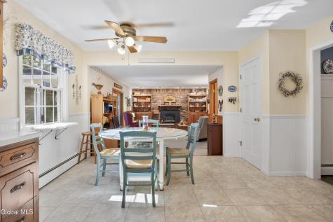 6 Hadel Road Glenville NY 12302