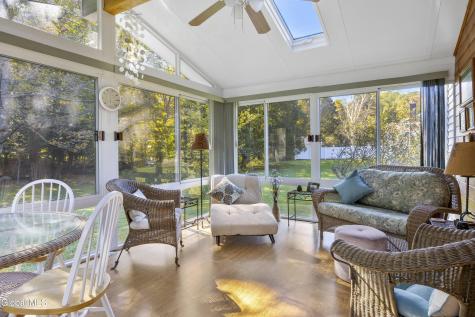 6 Hadel Road Glenville NY 12302