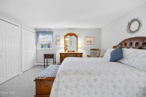 6 Hadel Road Glenville NY 12302