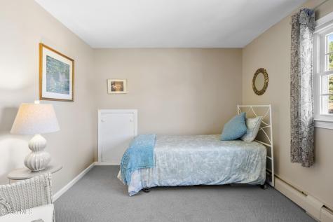 6 Hadel Road Glenville NY 12302