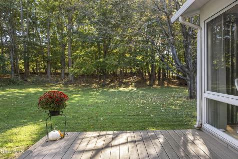 6 Hadel Road Glenville NY 12302