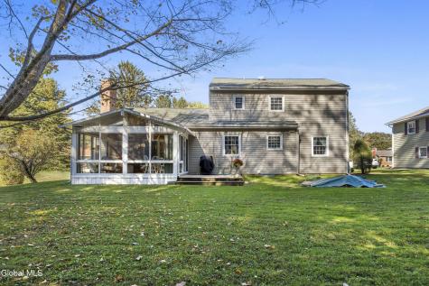 6 Hadel Road Glenville NY 12302