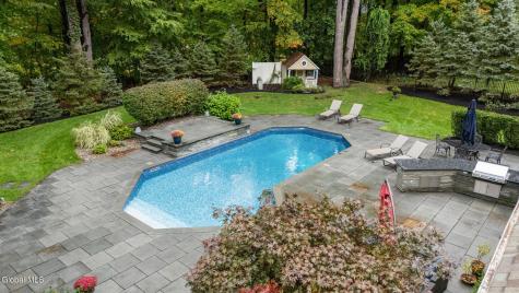 104 Blockhouse Creek Court Albany NY 12203