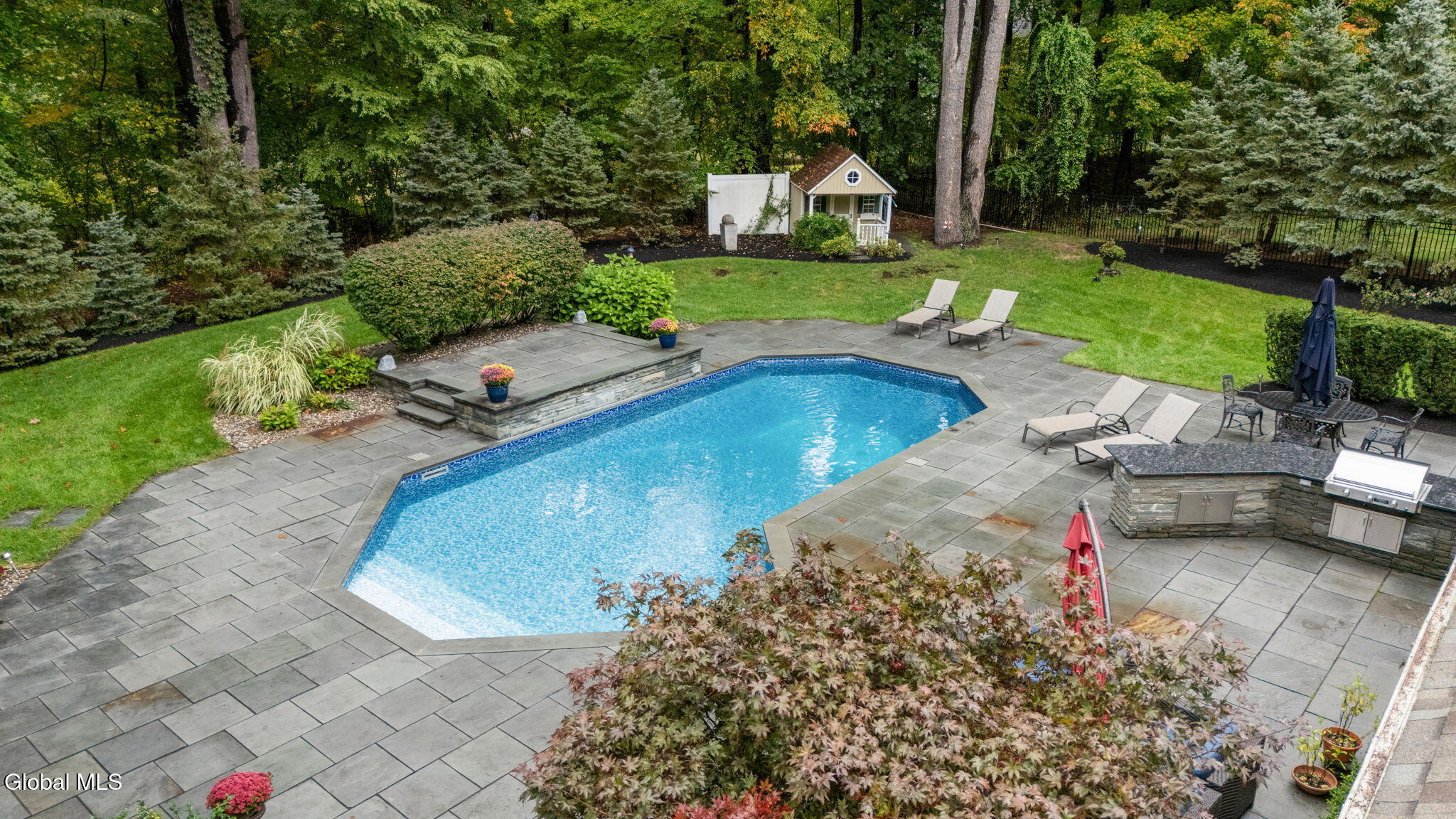 104 Blockhouse Creek Court Albany NY 12203