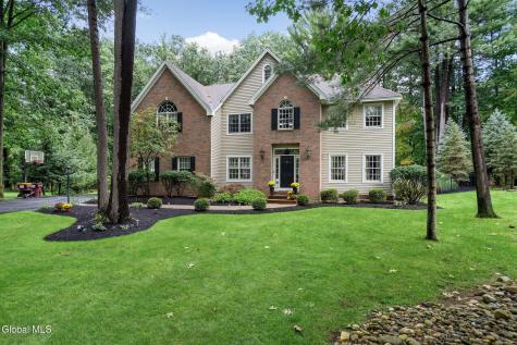 104 Blockhouse Creek Court Albany NY 12203