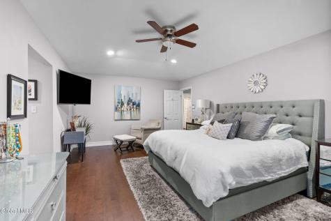 104 Blockhouse Creek Court Albany NY 12203