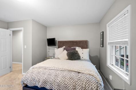 104 Blockhouse Creek Court Albany NY 12203