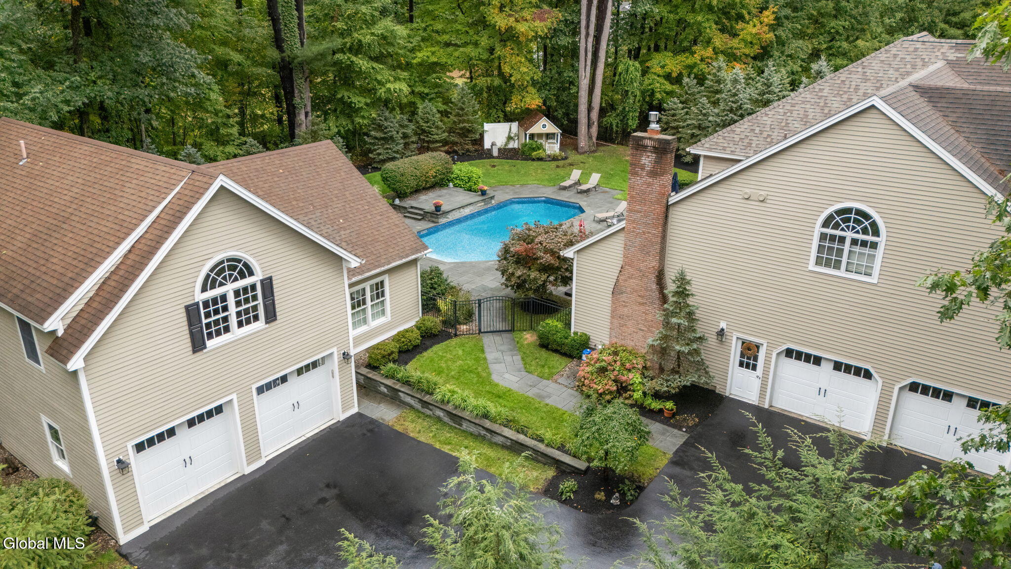104 Blockhouse Creek Court Albany NY 12203
