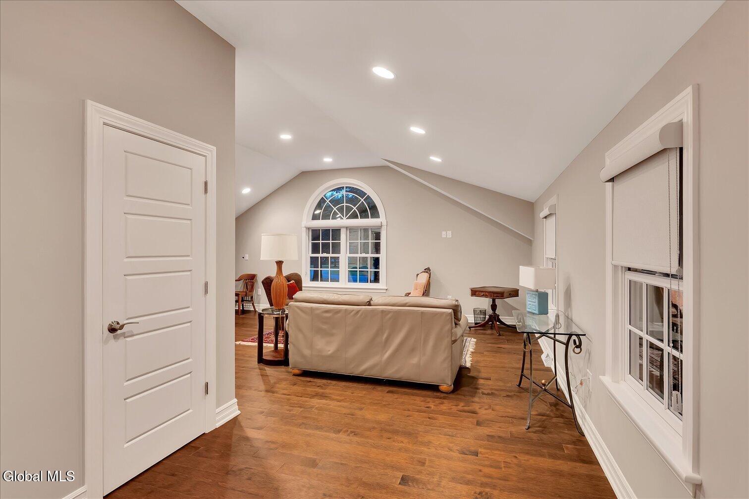 104 Blockhouse Creek Court Albany NY 12203