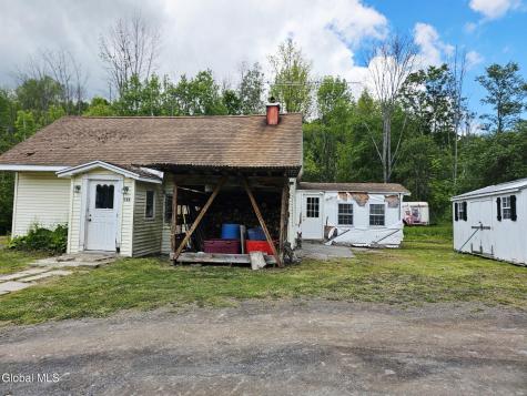 143 Gulf Road Middleburgh NY 12120