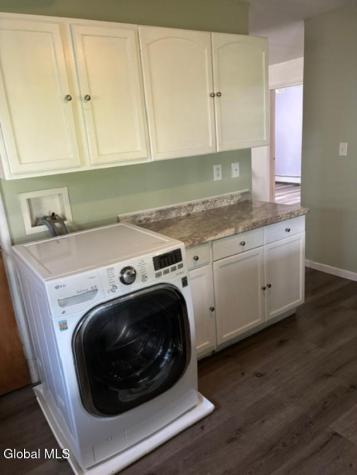 3 Charles Road Latham NY 12110