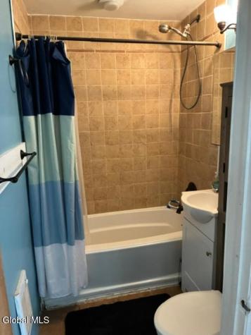 3 Charles Road Latham NY 12110
