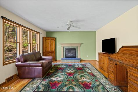 107 Fox Run Drive Schenectady NY 12303