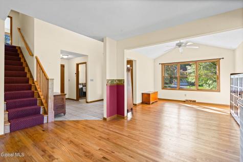 107 Fox Run Drive Schenectady NY 12303